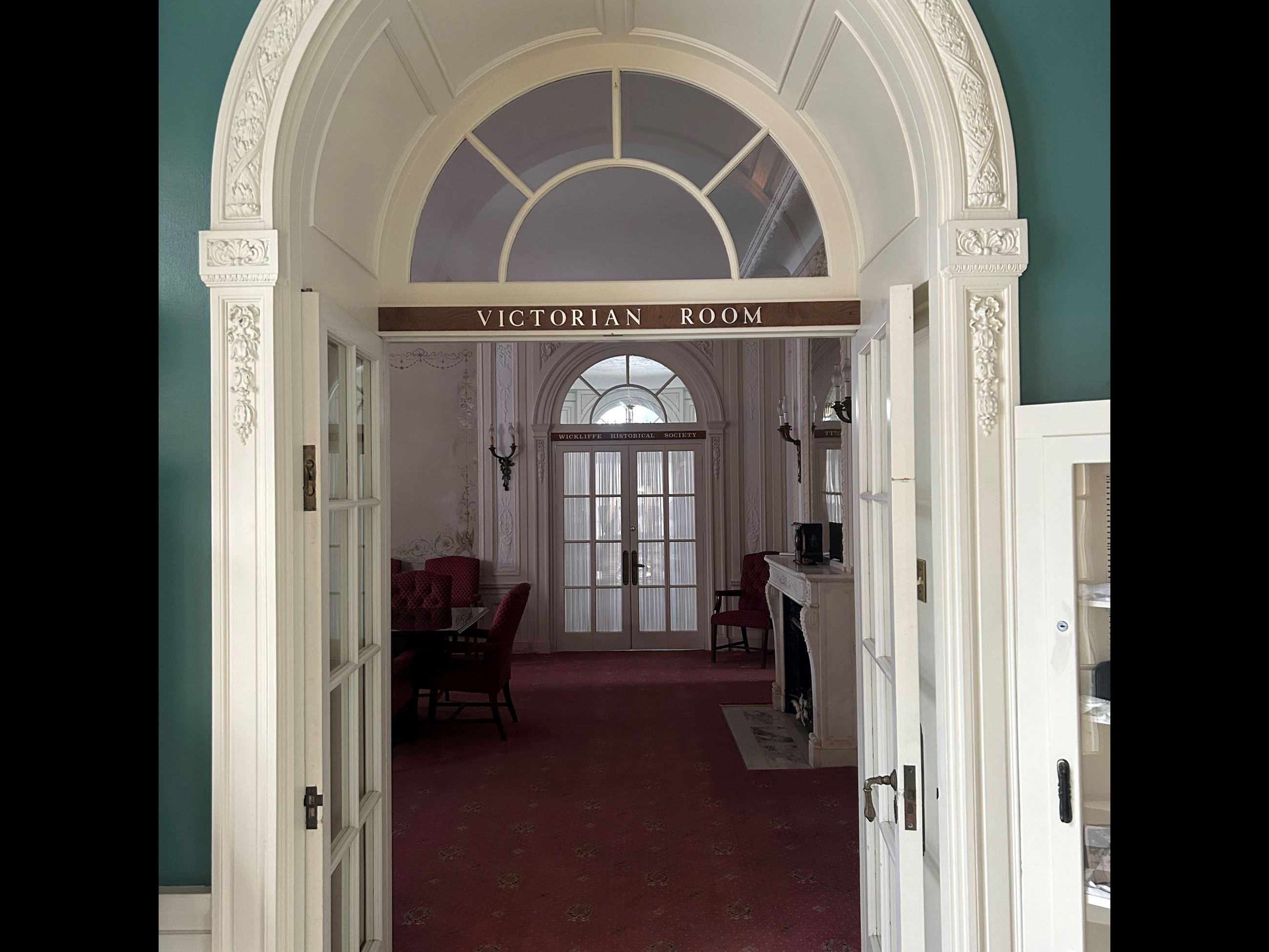 Victorian room Entrance door view b
